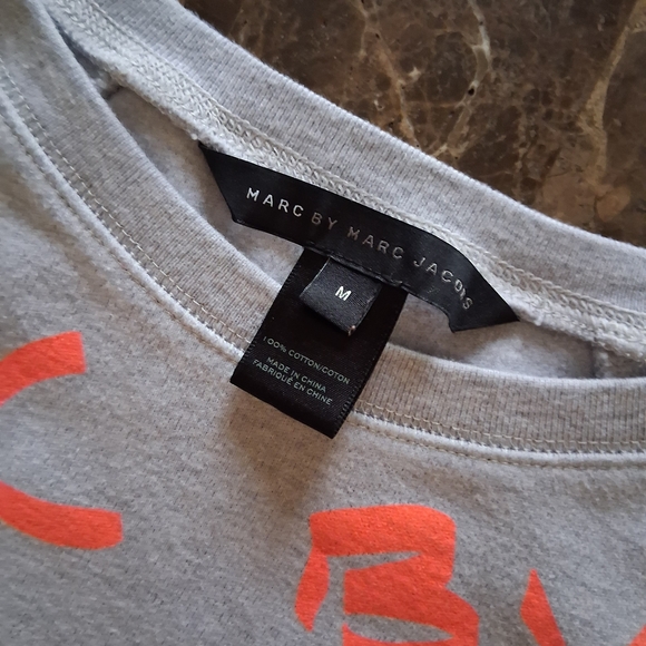 Marc Jacobs Gray Sweatshirt with Orange Print - Picture 2 of 4